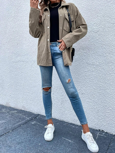 Isoldea | Elegante Bucklecord-Jacke