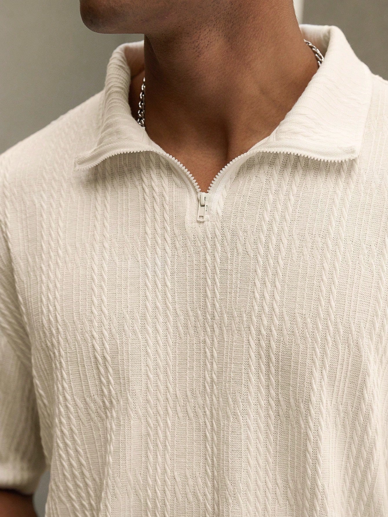 Sahari – Luftiges Herren-Set mit Kragenhemd und Shorts