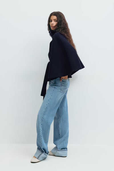 Damen Cape Jacke Mit Modernem Design