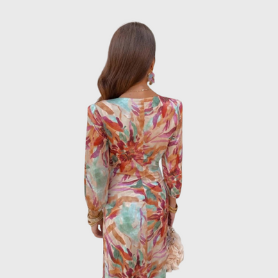 Lyra | Kleid mit Cut-out-Detail