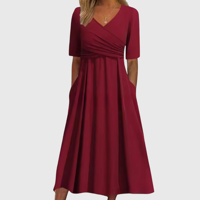 Ines | Kleid – Figurbetont