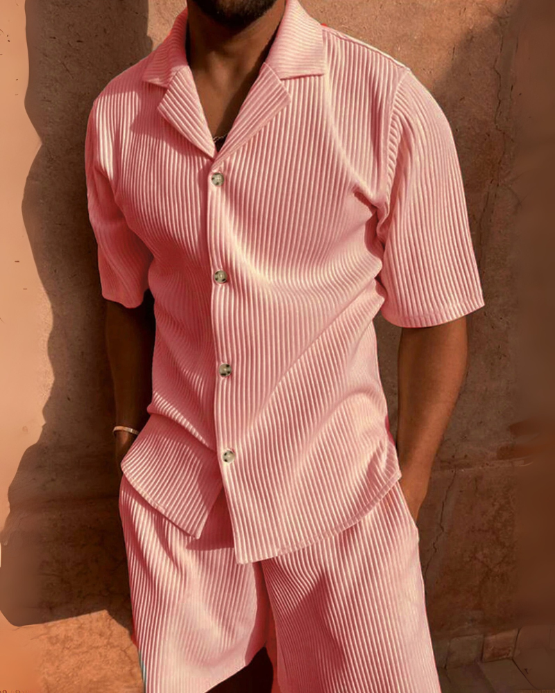Herren Zweiteiler mit Geripptem Hemd und Shorts – Sommer Freizeit Outfit
