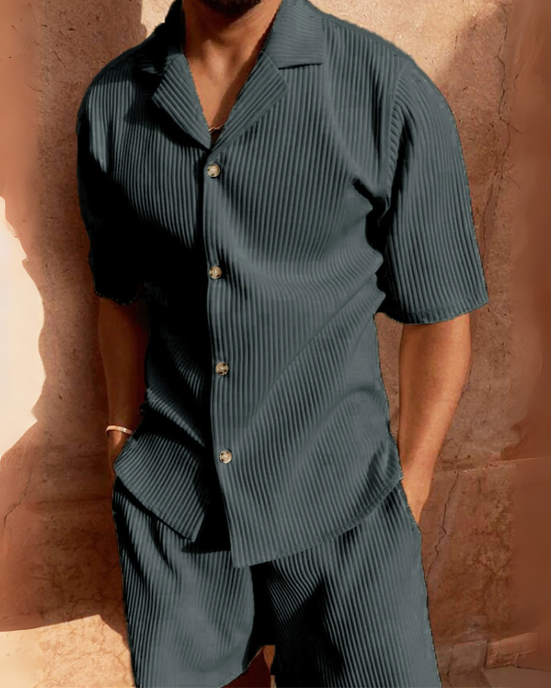 Herren Zweiteiler mit Geripptem Hemd und Shorts – Sommer Freizeit Outfit
