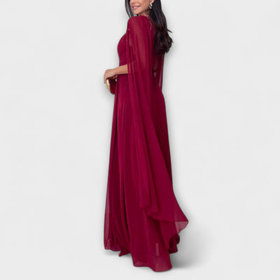 Mabel - Elegantes Maxikleid mit Cape-Ärmeln und hohem Schlitz