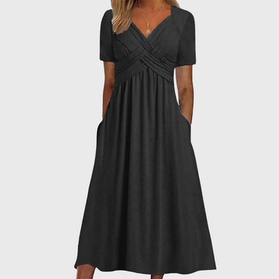 Ines | Kleid – Figurbetont