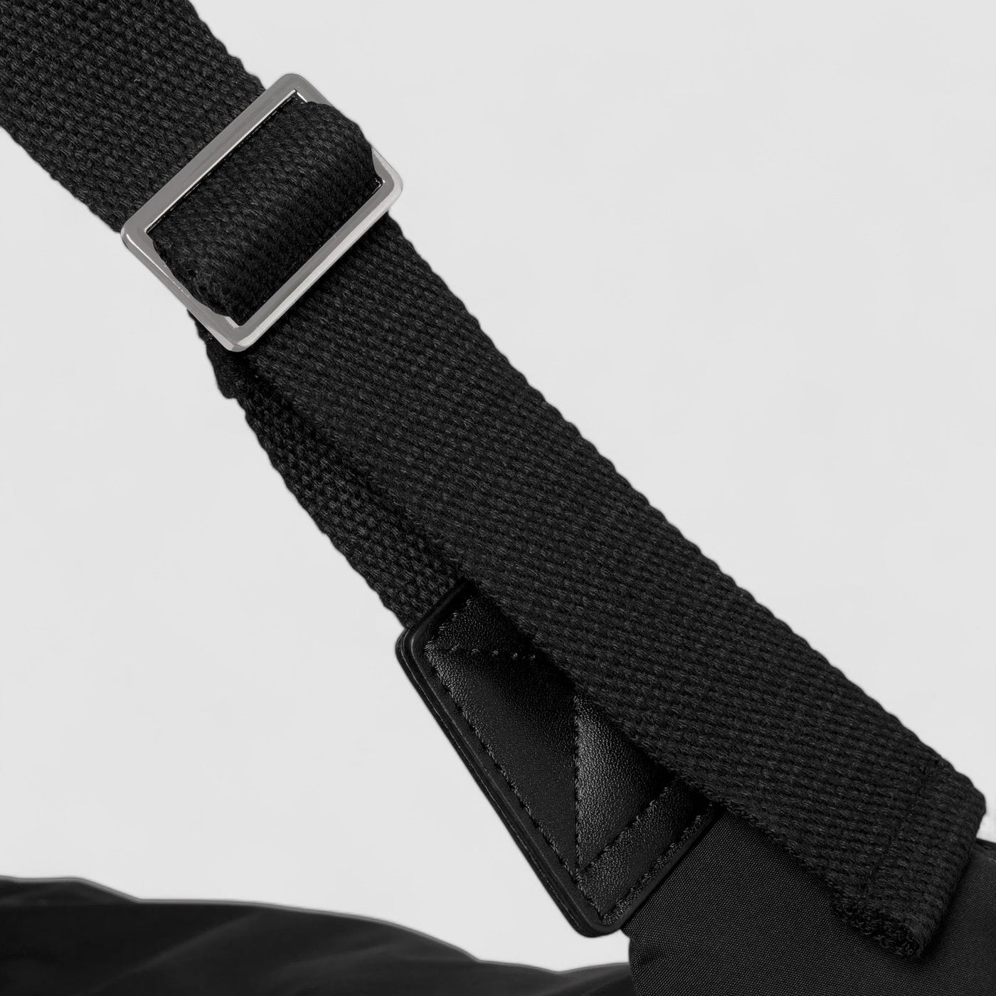 Puffer Schultertasche Damen – Vegane Leder Hobo Bag mit Reißverschluss