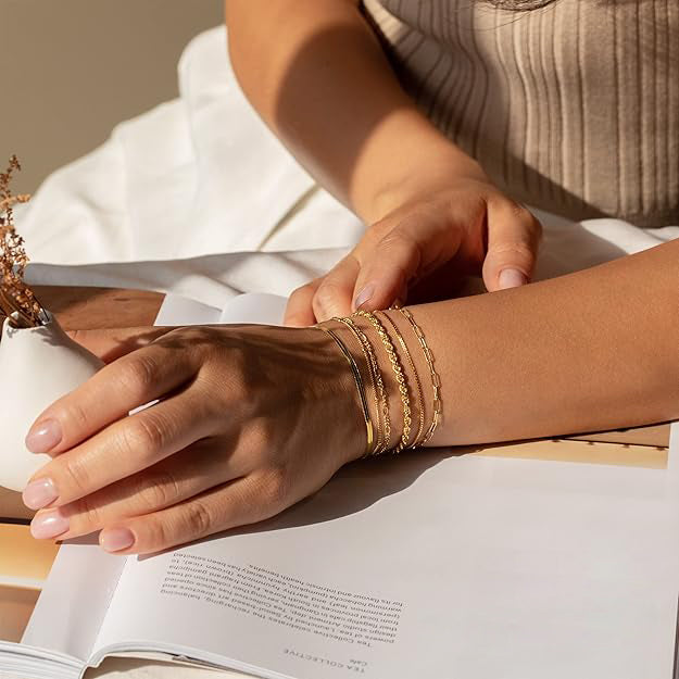 Vernetta™ | Gold Armband Set