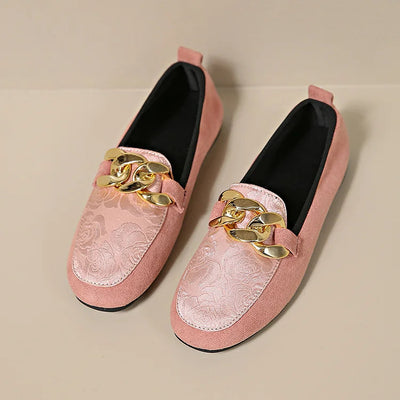 Brzyna - Elegante Loafers mit dekorativem Kettendetail