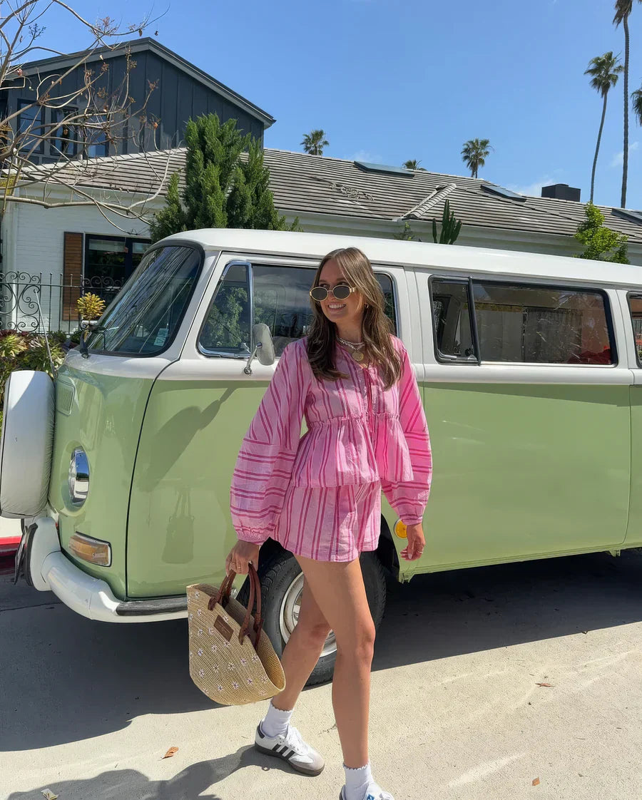 Damen Sommer-Zweiteiler – Gestreifte Bluse & Shorts – Lässiger Schnitt