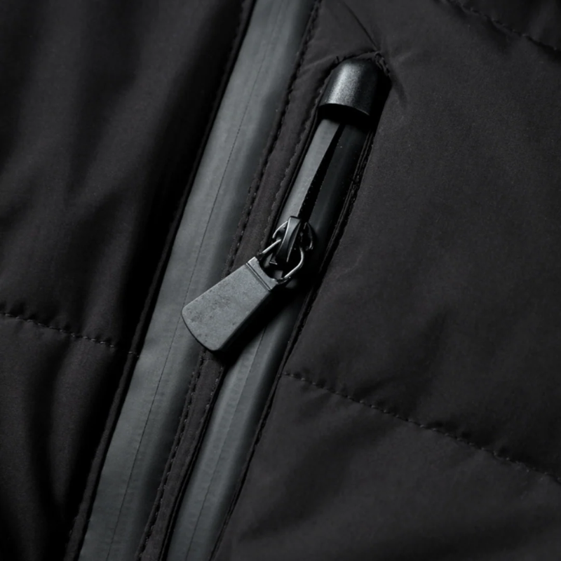 Pufferjacke mit Gürtel und Kapuze für Damen – Wasserabweisender Wintermantel mit hohem Kragen und verstellbaren Bündchen