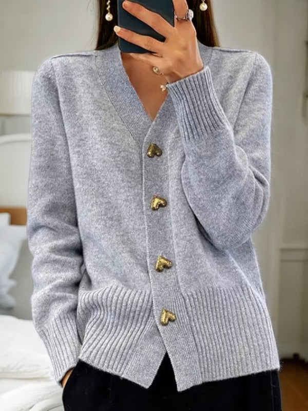 Damen Strickjacke – Lässiger V-Ausschnitt mit Herzknöpfen für den Alltag