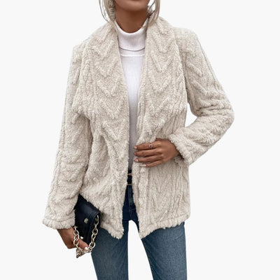 Damenjacke mit offenem Vorderteil und strukturierter Oberfläche