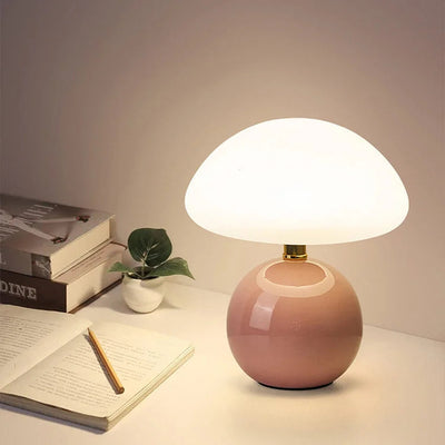 Französische Creme Tischlampe mit LED-Beleuchtung – Einstellbare Farben, Keramik, Durchmesser 20 cm, Höhe 22 cm