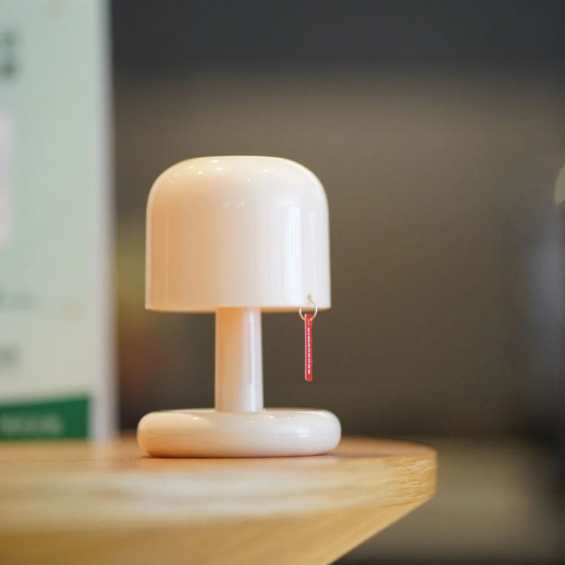 Mini Tischlampe mit USB-Ladestation – Tragbare Tischleuchte für romantisches Ambiente und entspannende Atmosphäre