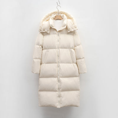 Damen Langer volumenreicher Daunenmantel mit abnehmbarer Kapuze und seitlichen Taschen Heidi-Mode