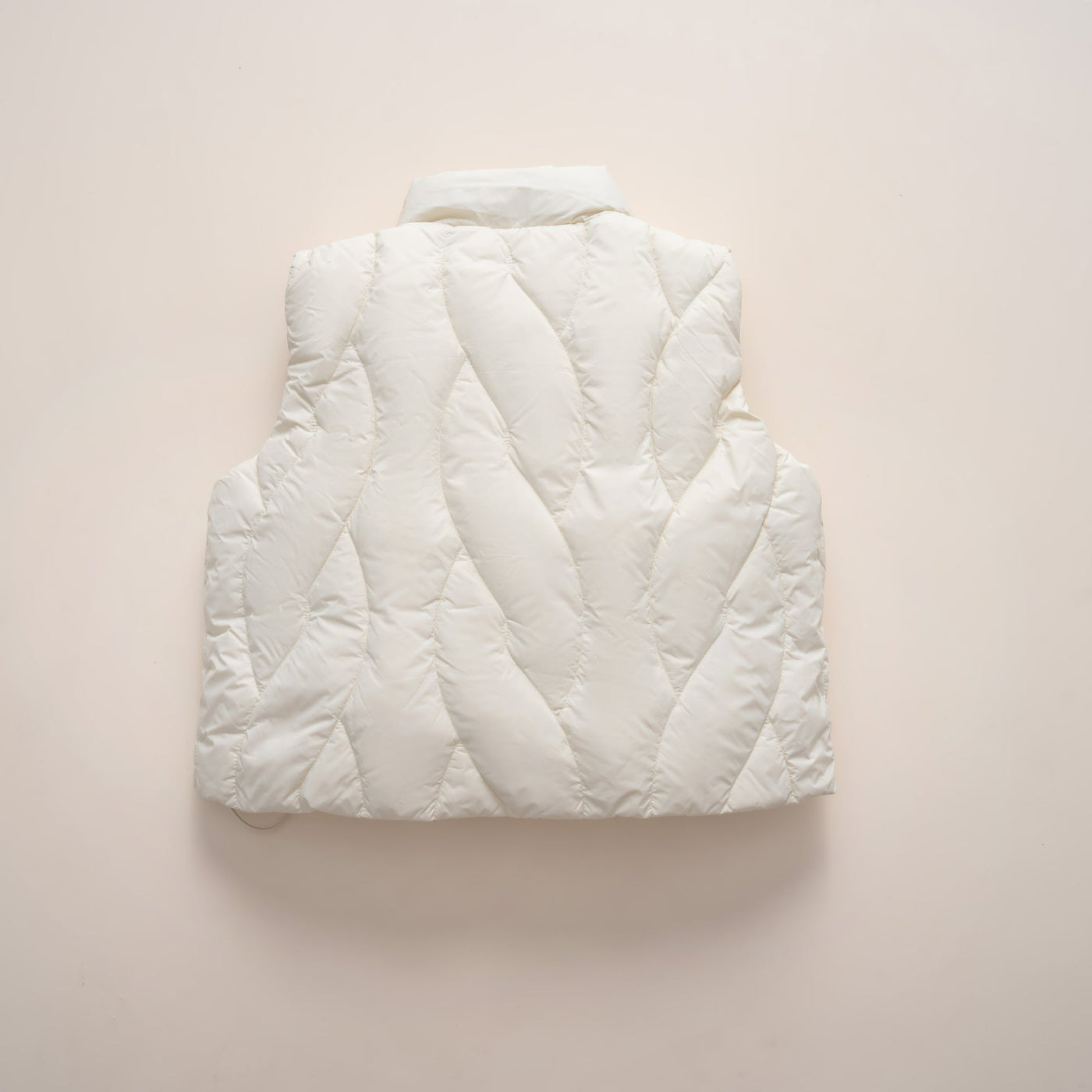 Damen stylische Steppweste mit hohem Kragen und modernem Design Heidi-Mode