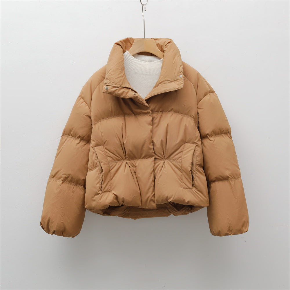 Damen modische gesteppte Kurzjacke mit hohem Kragen und praktischen Taschen Heidi-Mode