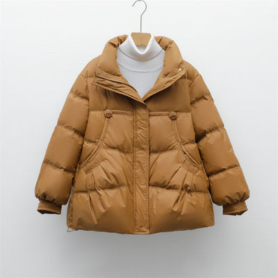 Damen voluminöse Winterjacke mit praktischen Taschen und hochschließendem Kragen Heidi-Mode