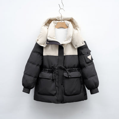 Damen modische Winterjacke mit funktionalen Taschen und großzügiger Kapuze Heidi-Mode