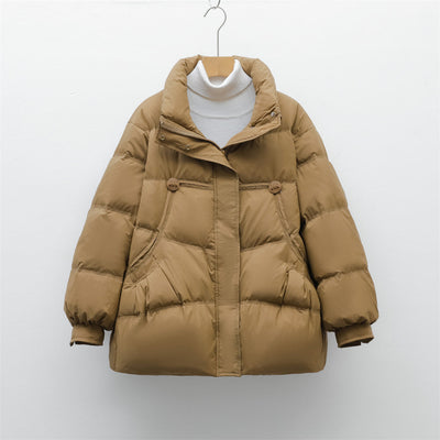 Damen voluminöse Winterjacke mit praktischen Taschen und hochschließendem Kragen Heidi-Mode