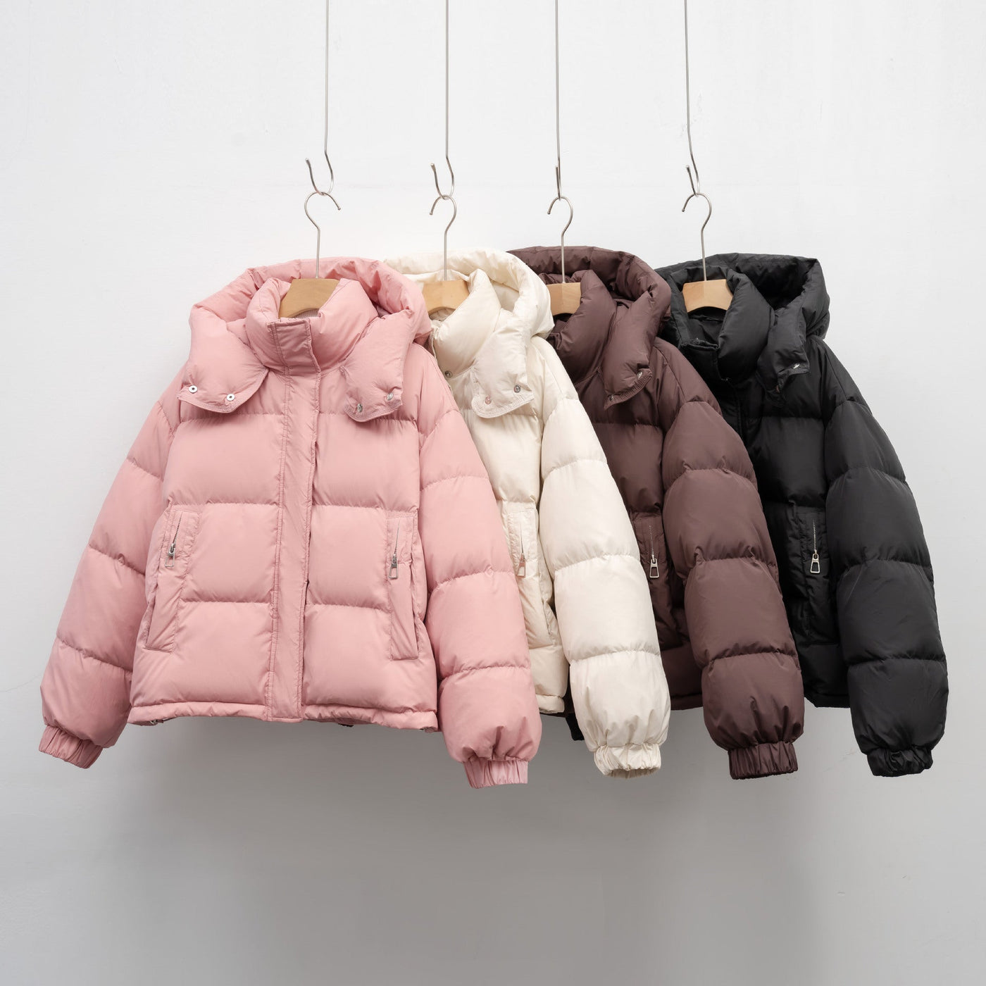 Damen Pufferjacke mit abnehmbarer Kapuze und voluminösem Schnitt Heidi-Mode