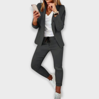 Sophia – Elegantes und komfortables Blazer-Set