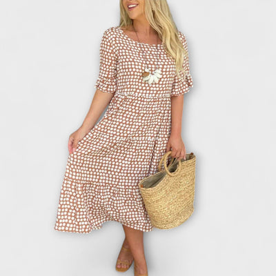 Blythea – Lässiges, gestuftes Midi-Kleid