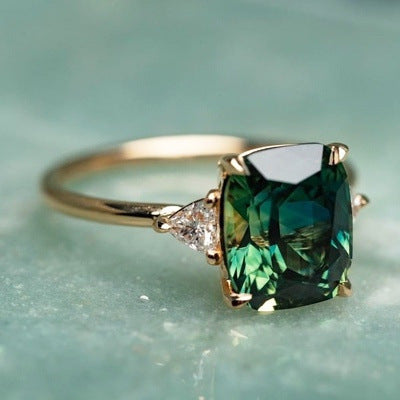 Edina® | Grüne Edelsteinring im Vintage-Stil Gold