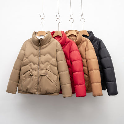 Damen Steppjacke mit dekorativen Knopfdetails und hohem Kragen Heidi-Mode