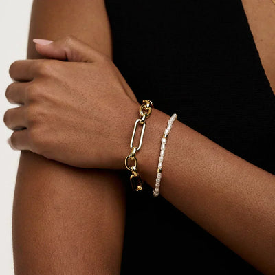 Link™ | Gold T-Bar Armband