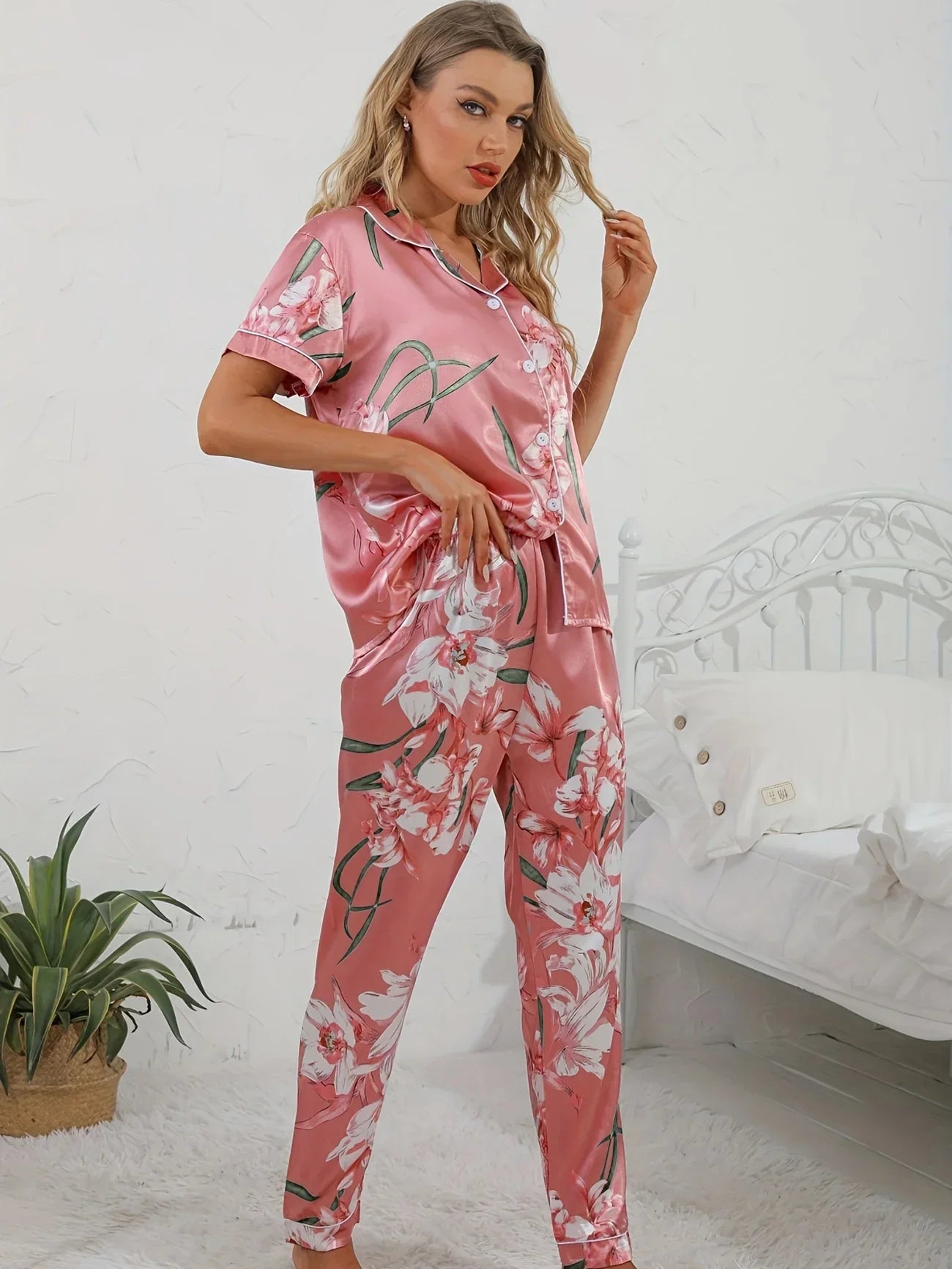 Josefine | Damen 2-teiliger Pyjama in Rosa mit Blumenmuster Shirt & Hose