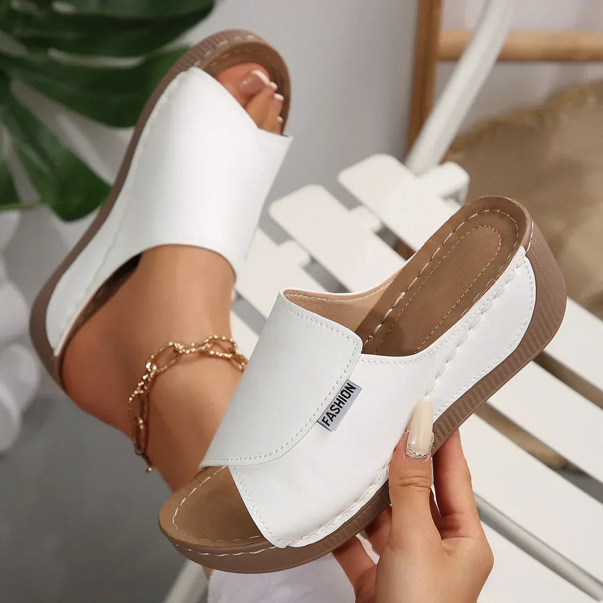 Selene | Orthopädische Keilabsatzsandalen™
