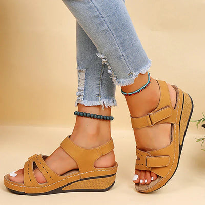 Calyna | Orthopädische Sandalen™