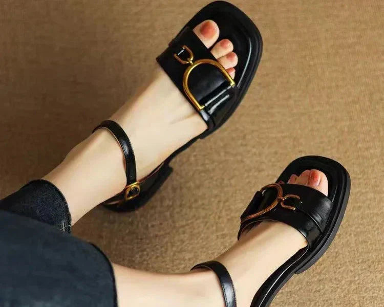 Amara | Schnallensandalen™