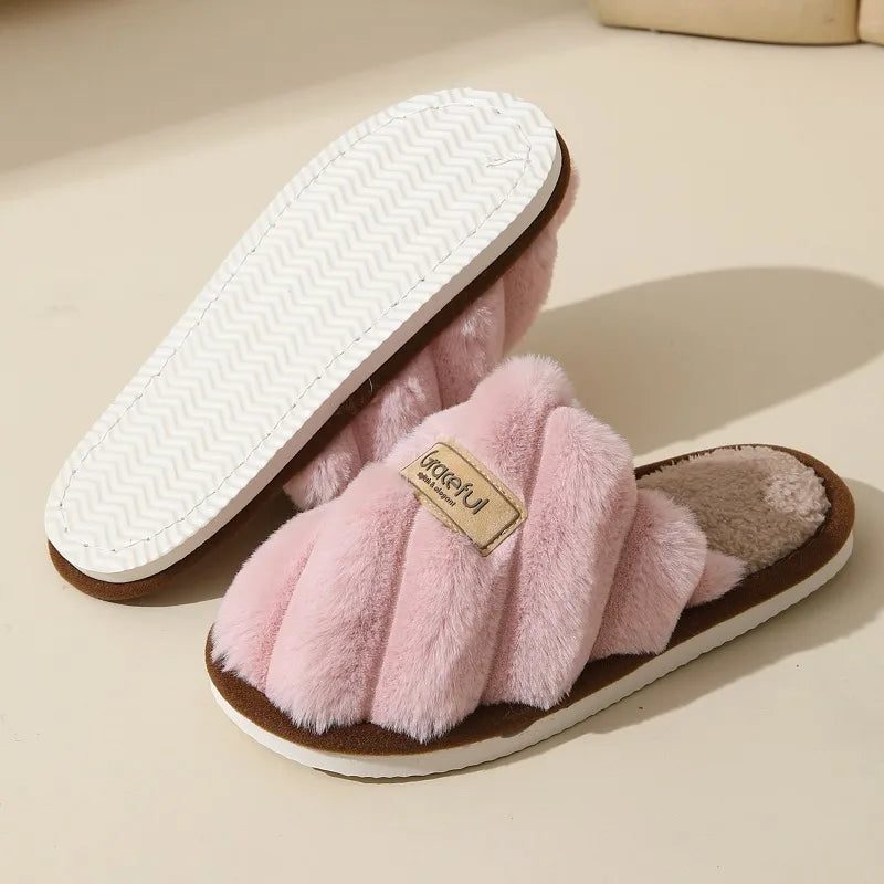 Krista | Damen Plüsch Slide Hausschuhe Mules mit weicher Polsterung & Indoor-Komfort