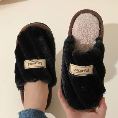 Krista | Damen Plüsch Slide Hausschuhe Mules mit weicher Polsterung & Indoor-Komfort