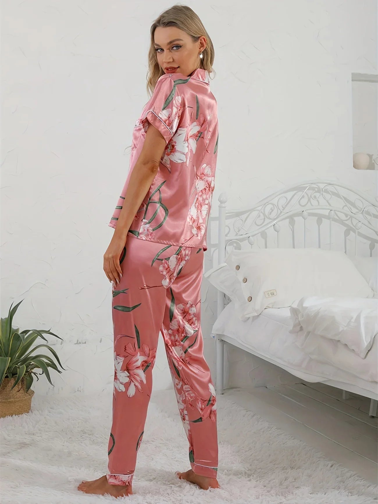 Josefine | Damen 2-teiliger Pyjama in Rosa mit Blumenmuster Shirt & Hose