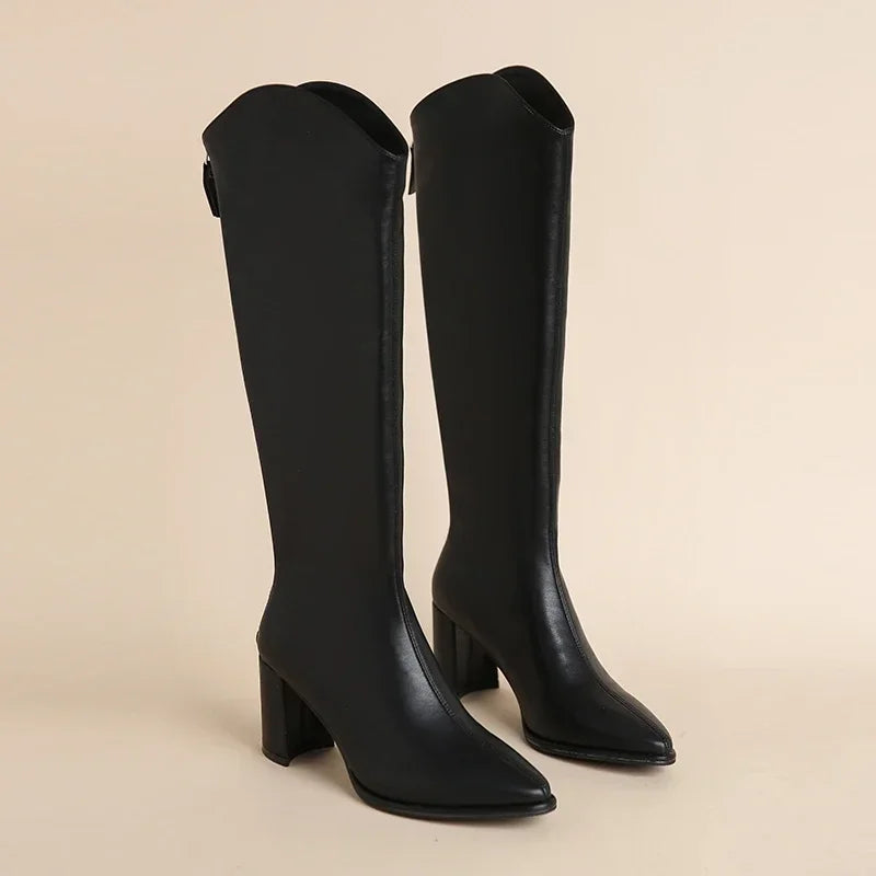 Lilo | Damen Knee High Stiefel mit Seitlichem Reißverschluss & Blockabsatz