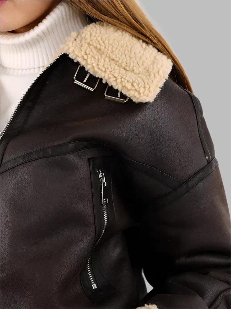 Anika-Marie® | Mutige & stilvolle Jacke