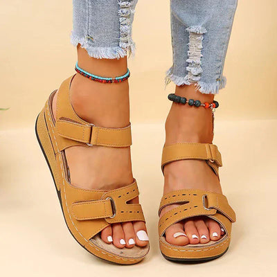 Calyna | Orthopädische Sandalen™