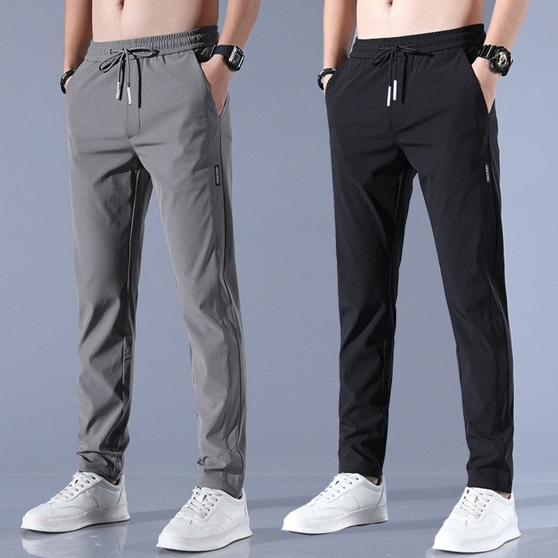 Sahari – Herren Jogginghose Slim Fit mit Kordelzug & Taschen
