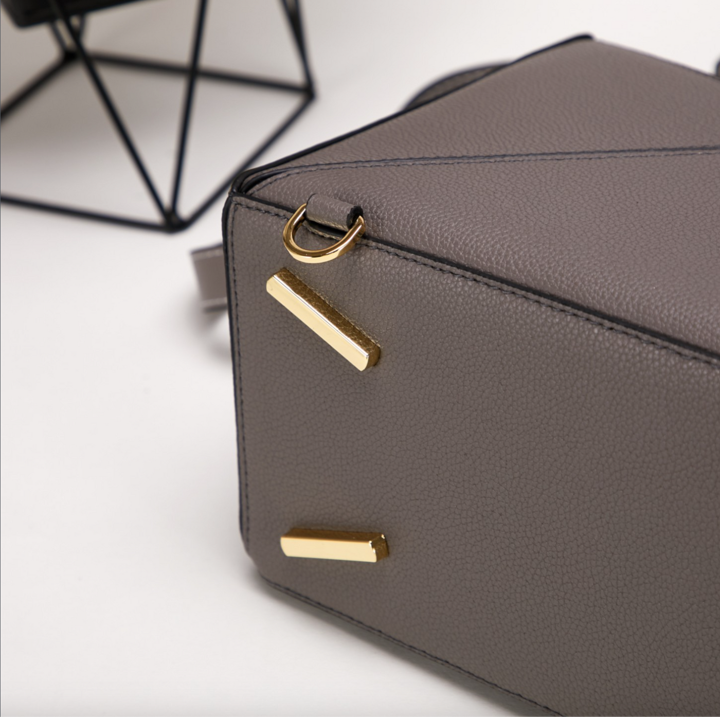 Rechteckige Strandtasche aus veganem Leder – Nachhaltig & Stilvoll