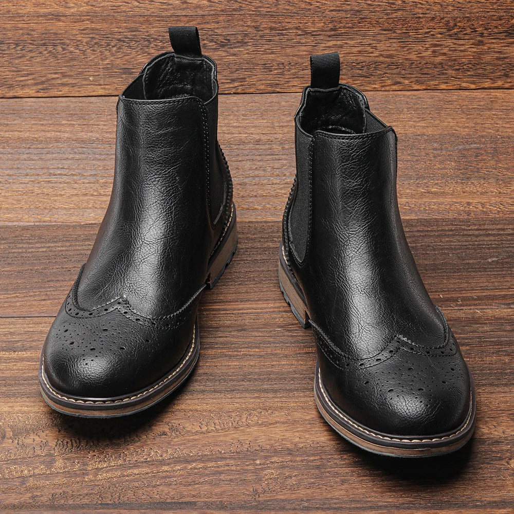 Norbury | Herren Chelsea Boots Brogue Style mit elastischen Seiteneinsätzen & klassischem Design