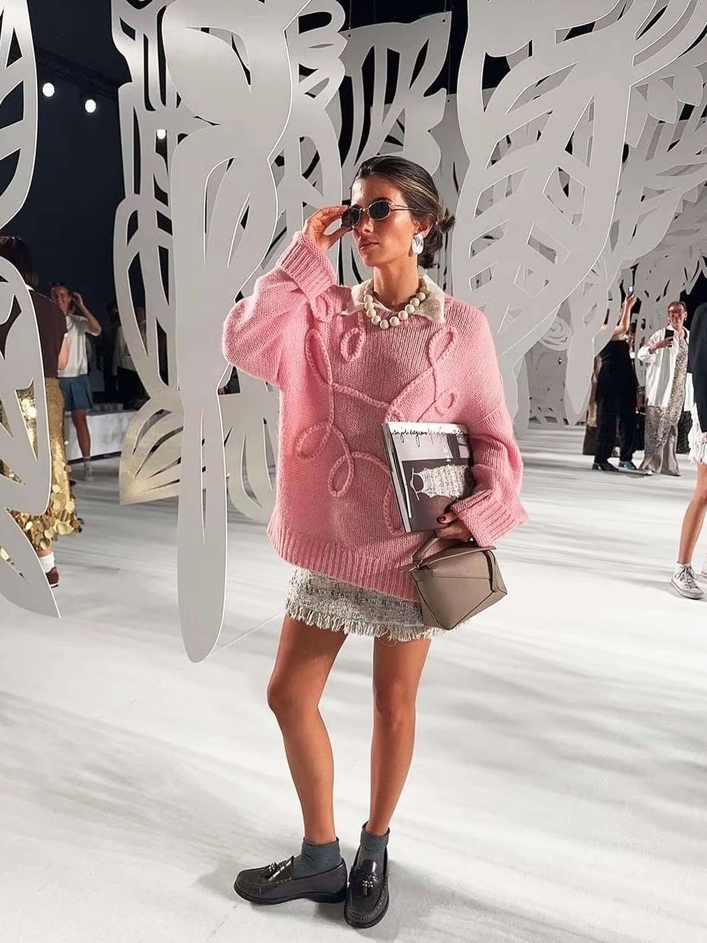 Isolde | Damen Strickpullover Oversize mit Rundhalsausschnitt & Gesticktem Muster