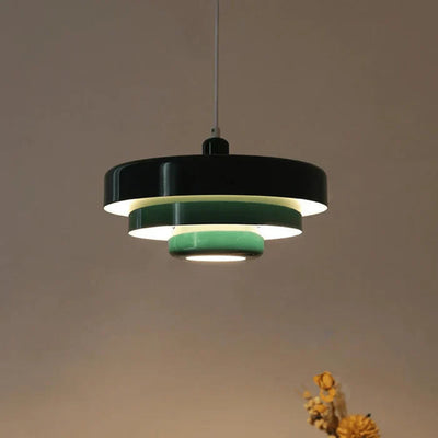 Vintage Pendelleuchte fürs Esszimmer – Zeitloses Design aus Metall, energieeffizient