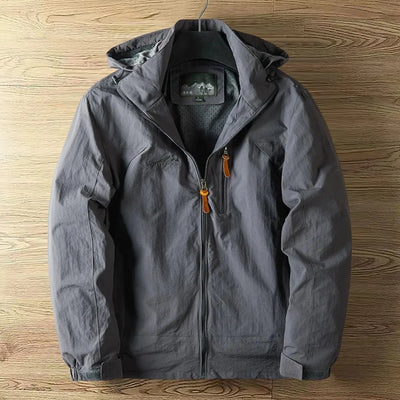 William | Herren Regenjacke mit Kapuze | Wasserdichte leichte Outdoor Jacke