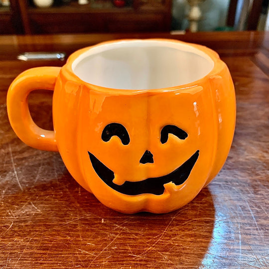 GlowSip – Halloween Becher Mit Kürbis Lächeln
