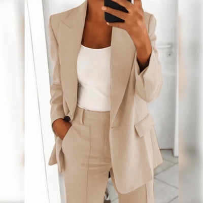 Damen Business Anzug mit geradem Schnitt und schlichtem Design