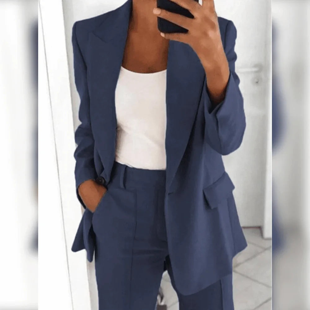Damen Business Anzug mit geradem Schnitt und schlichtem Design