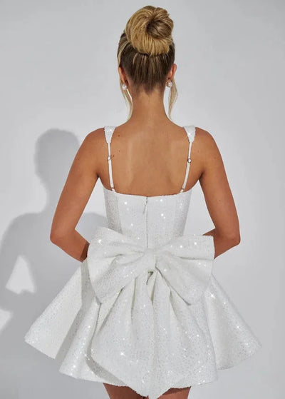 Damen Funkelndes Minikleid mit ausgestelltem Schnitt